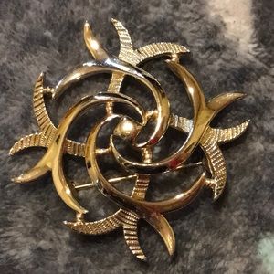 Sarah Coventry? silver brooch